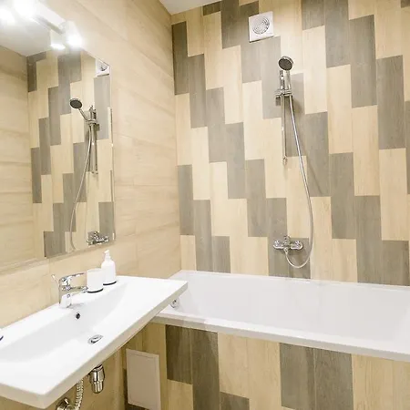 Partner Guest House Klovs'Kyi Kyiv Exterior photo